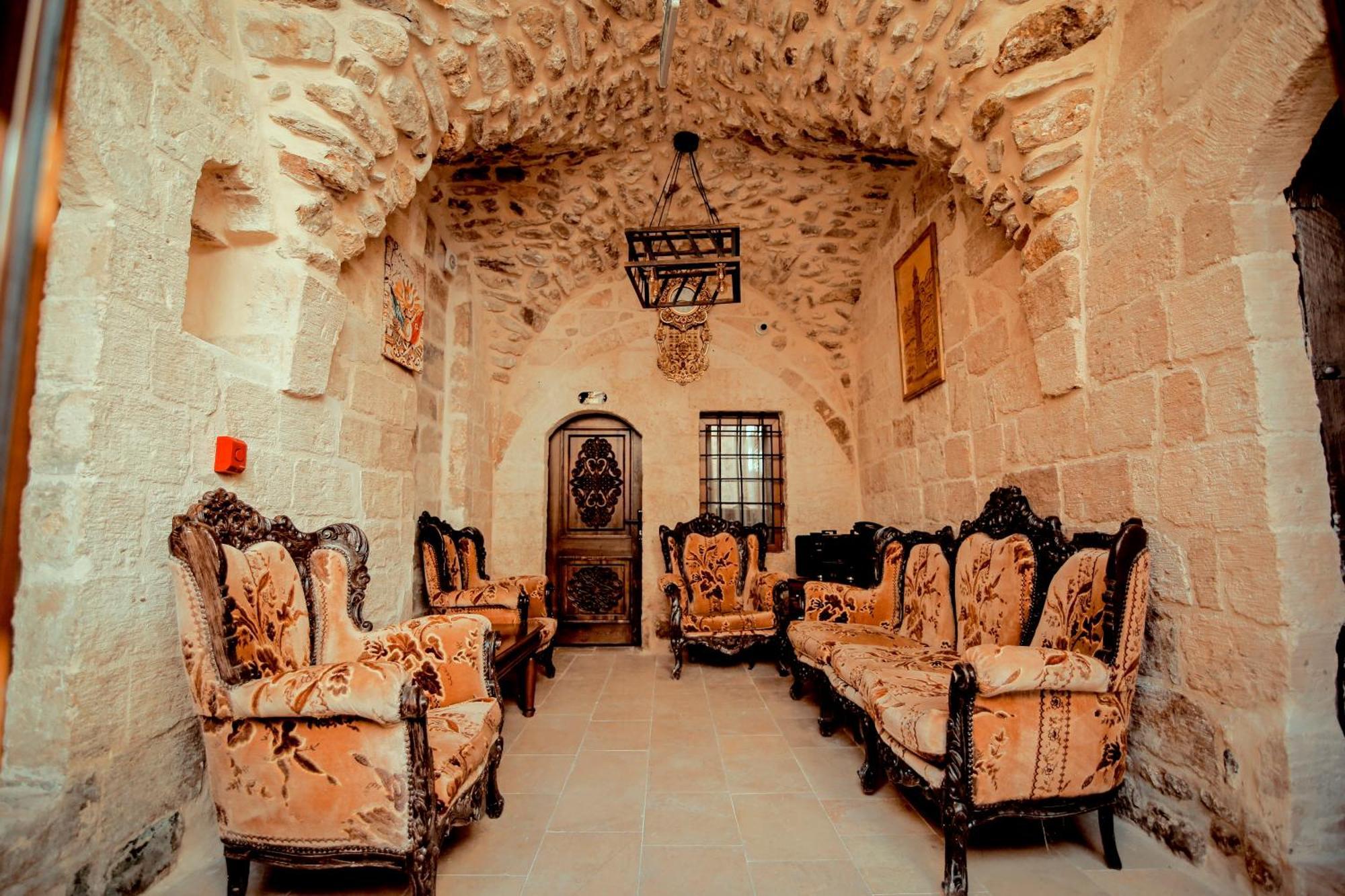 Carra Konagi Hotel Mardin Exterior photo